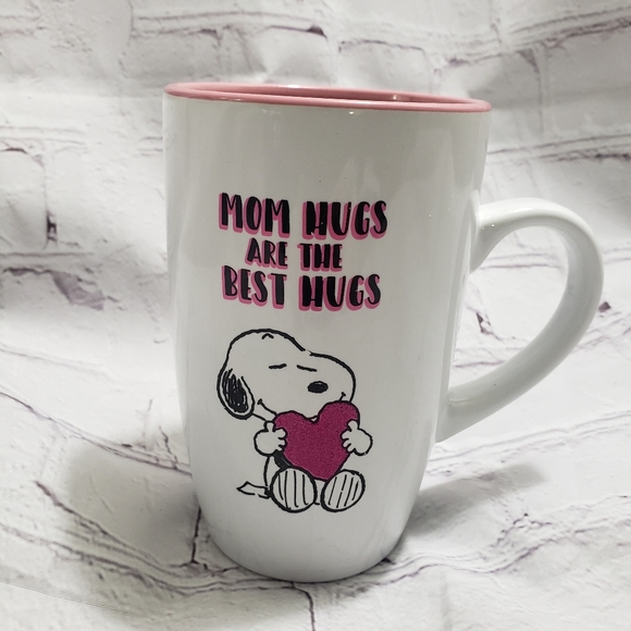 Peanuts Other - 🌞SOLD🌞 Peanuts Snoopy Mom Hugs Are The Best Hugs Coffee Mug Tall Mothers Day